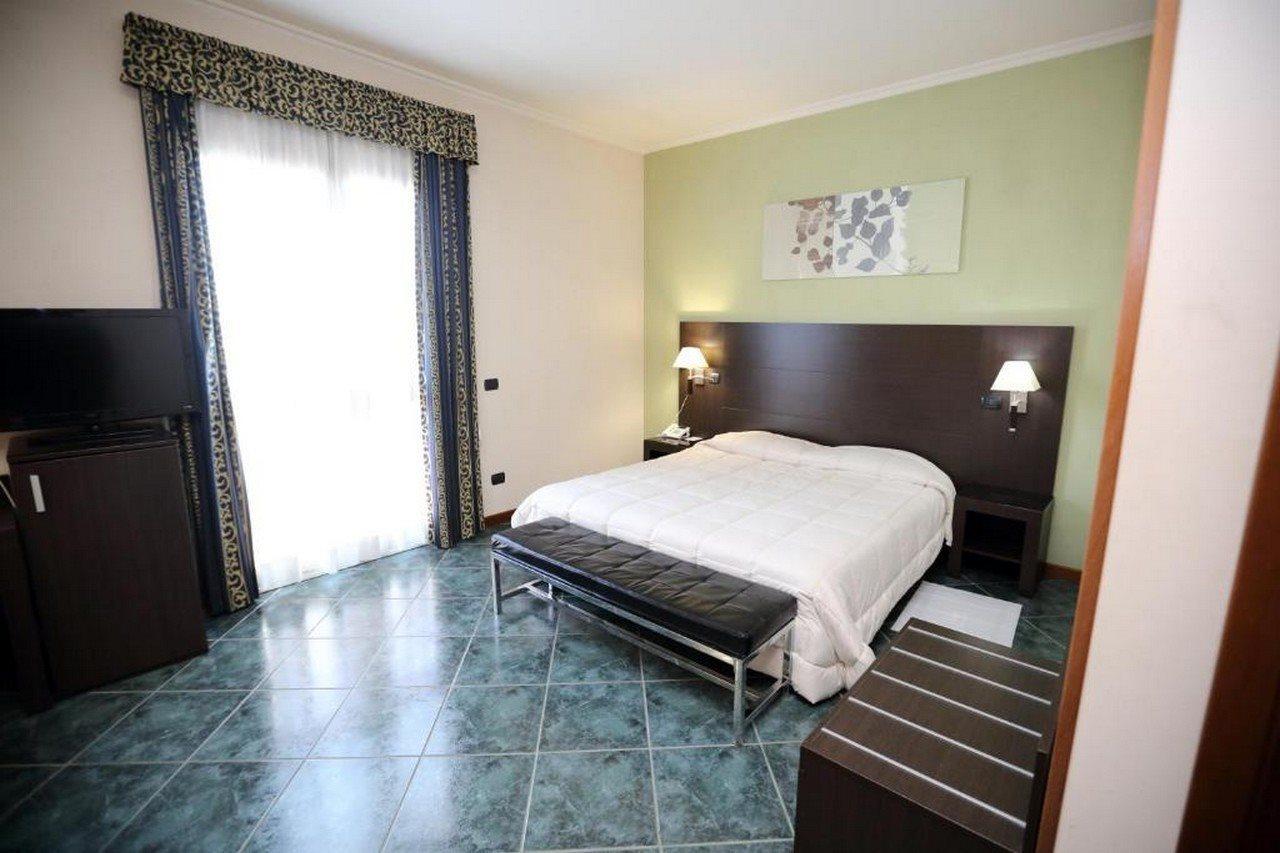 Hotel Palacavicchi Τσιαμπίνο Εξωτερικό φωτογραφία