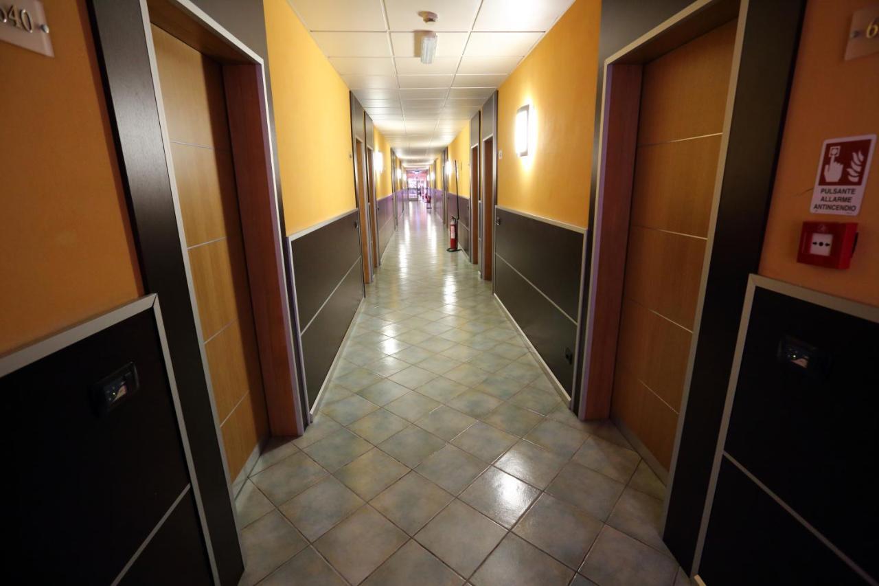 Hotel Palacavicchi Τσιαμπίνο Εξωτερικό φωτογραφία