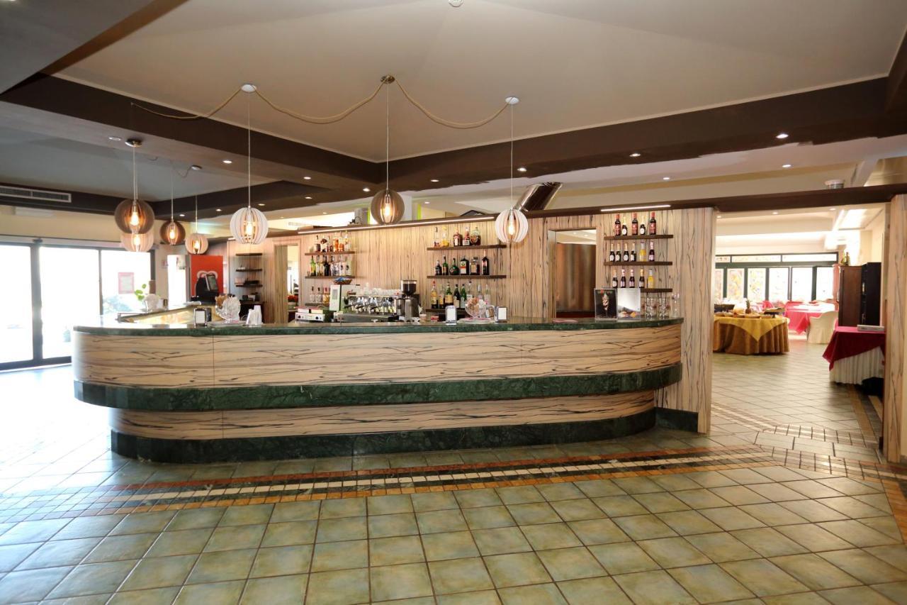 Hotel Palacavicchi Τσιαμπίνο Εξωτερικό φωτογραφία