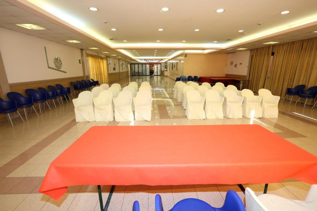 Hotel Palacavicchi Τσιαμπίνο Εξωτερικό φωτογραφία